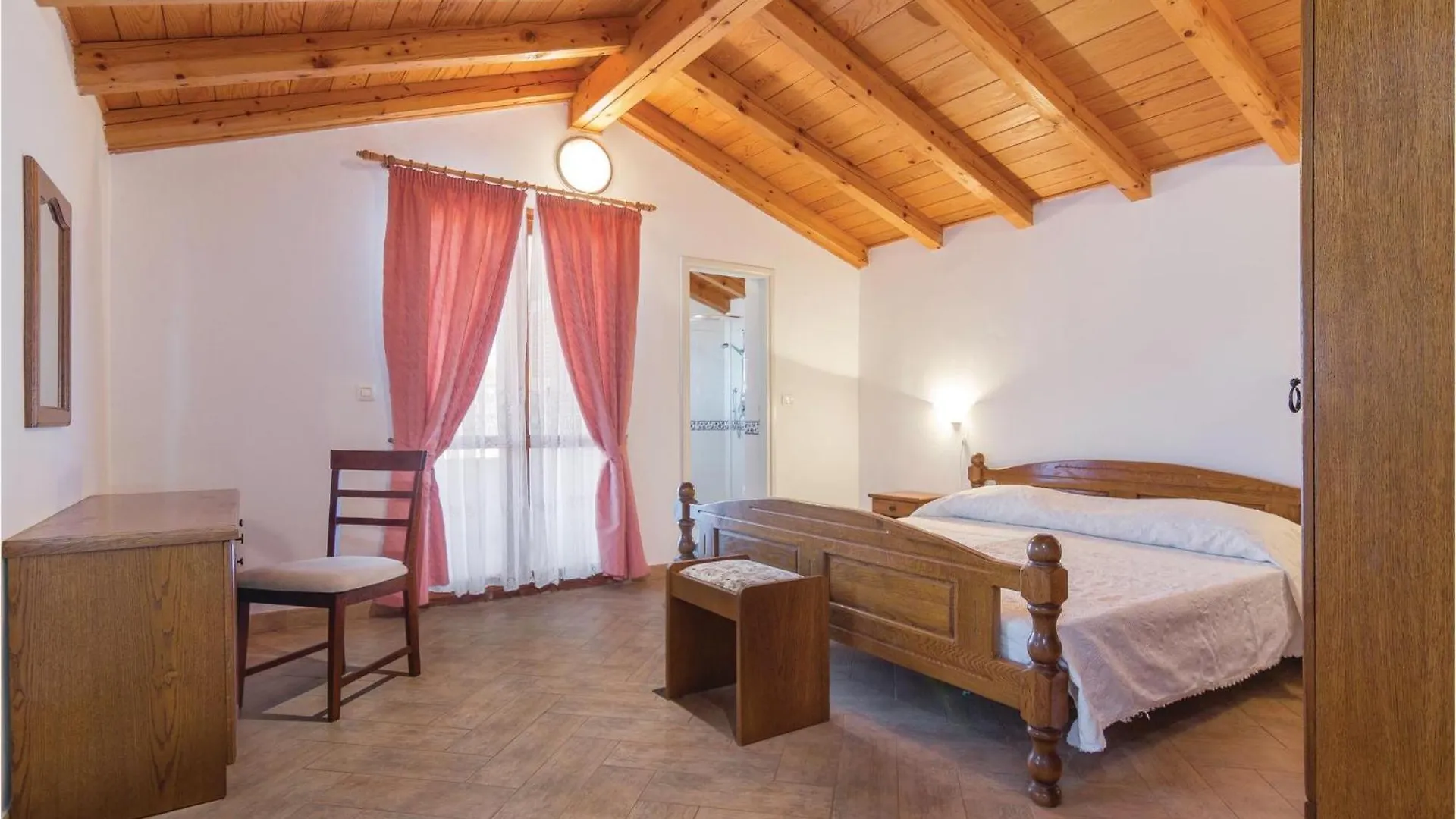 Holiday home Nice Home In Rovinj With Outdoor Swimming Pool