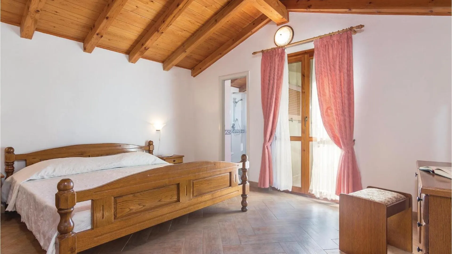 Nice Home In Rovinj With Outdoor Swimming Pool